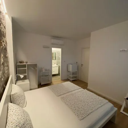 Sobe “zavjetrina” *