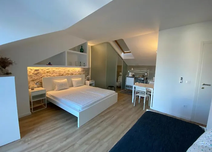 Habitación en casa particular Sobe “zavjetrina” Murter