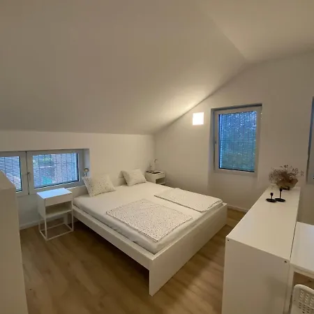 Ubytování v soukromí Sobe “zavjetrina”